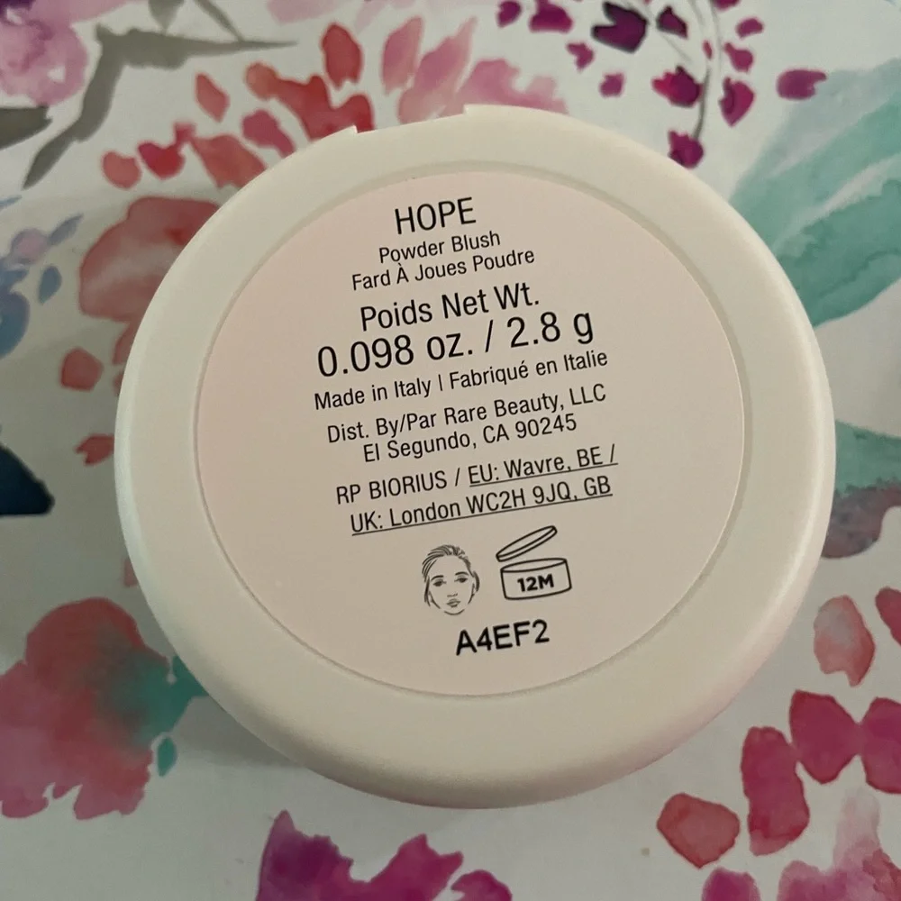 Rare Beauty soft pinch luminous powder blush
